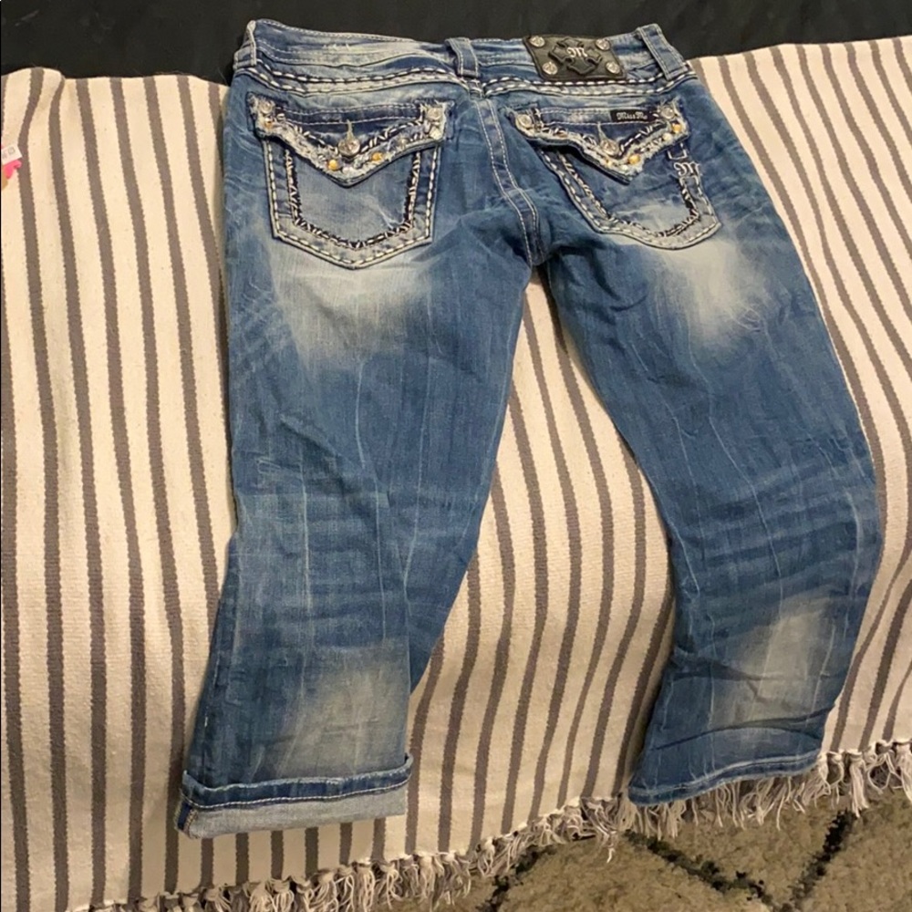 Miss Me Capri  jeans size 28